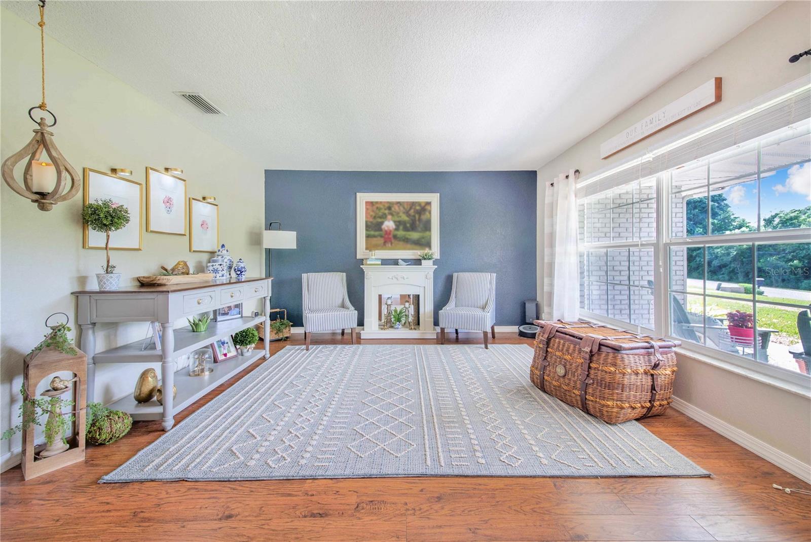 Image 13 of 67 For 20 Brevard Drive Se