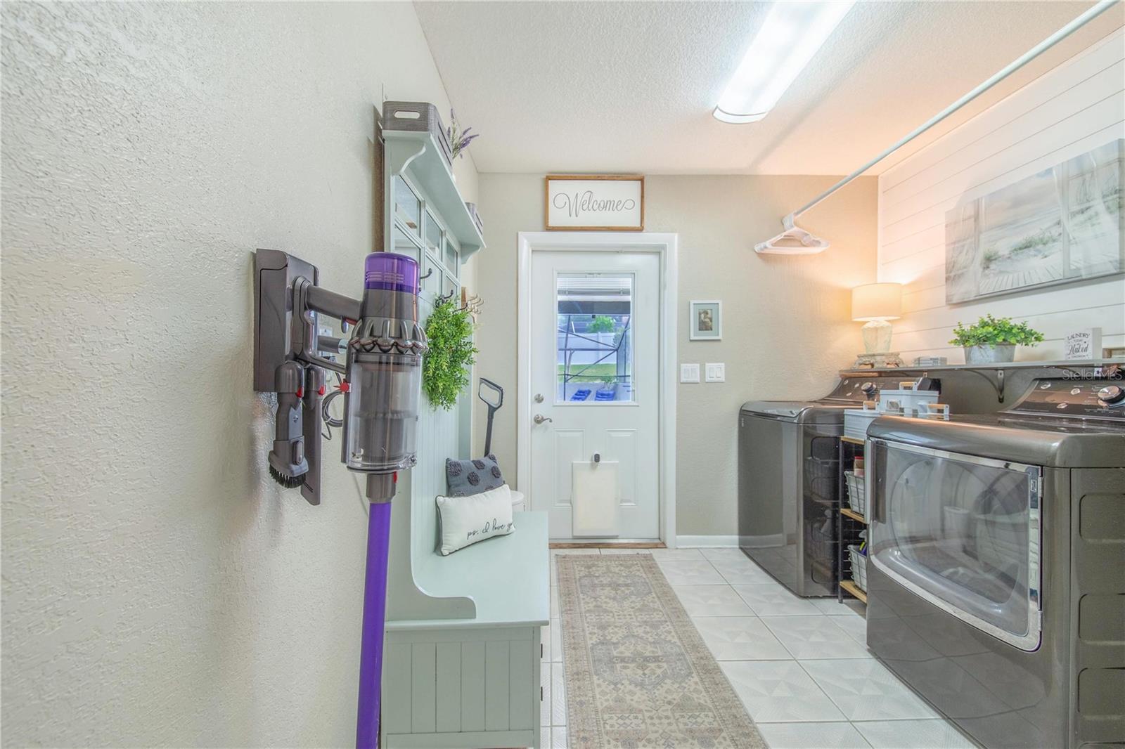 Image 24 of 67 For 20 Brevard Drive Se