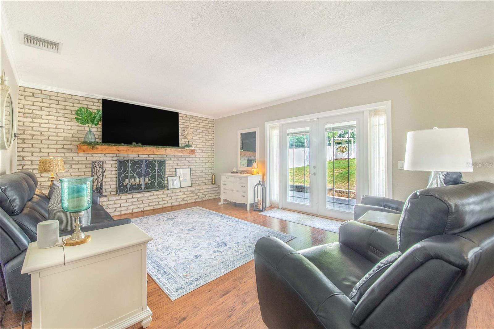 Image 28 of 67 For 20 Brevard Drive Se