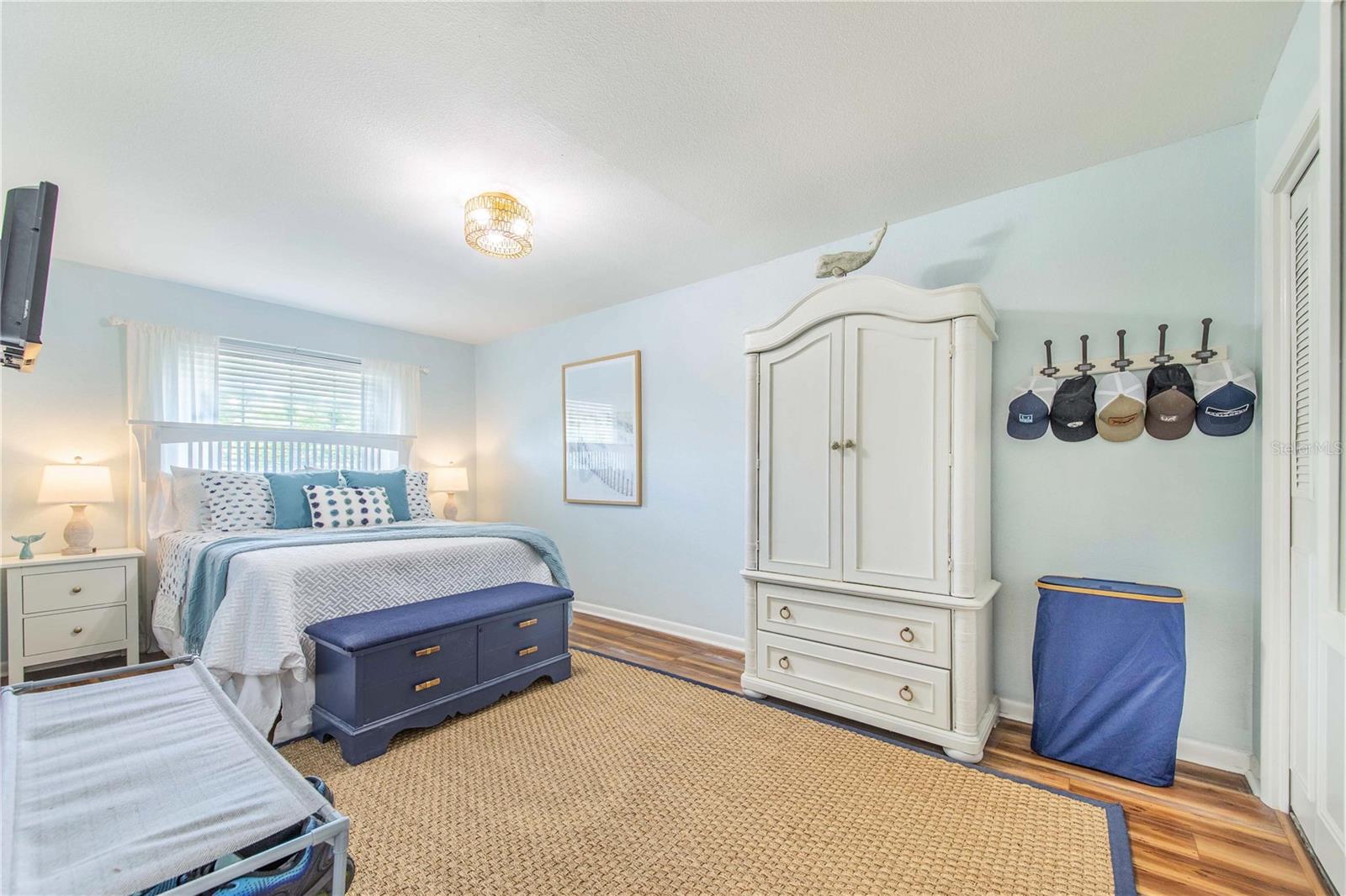 Image 36 of 67 For 20 Brevard Drive Se