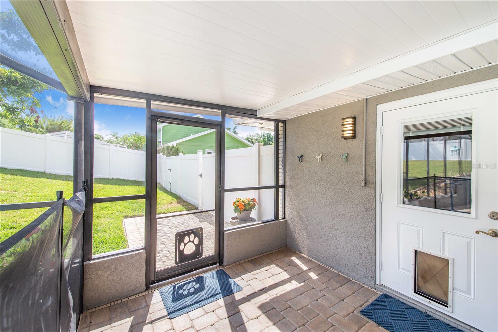 Image 44 of 67 For 20 Brevard Drive Se