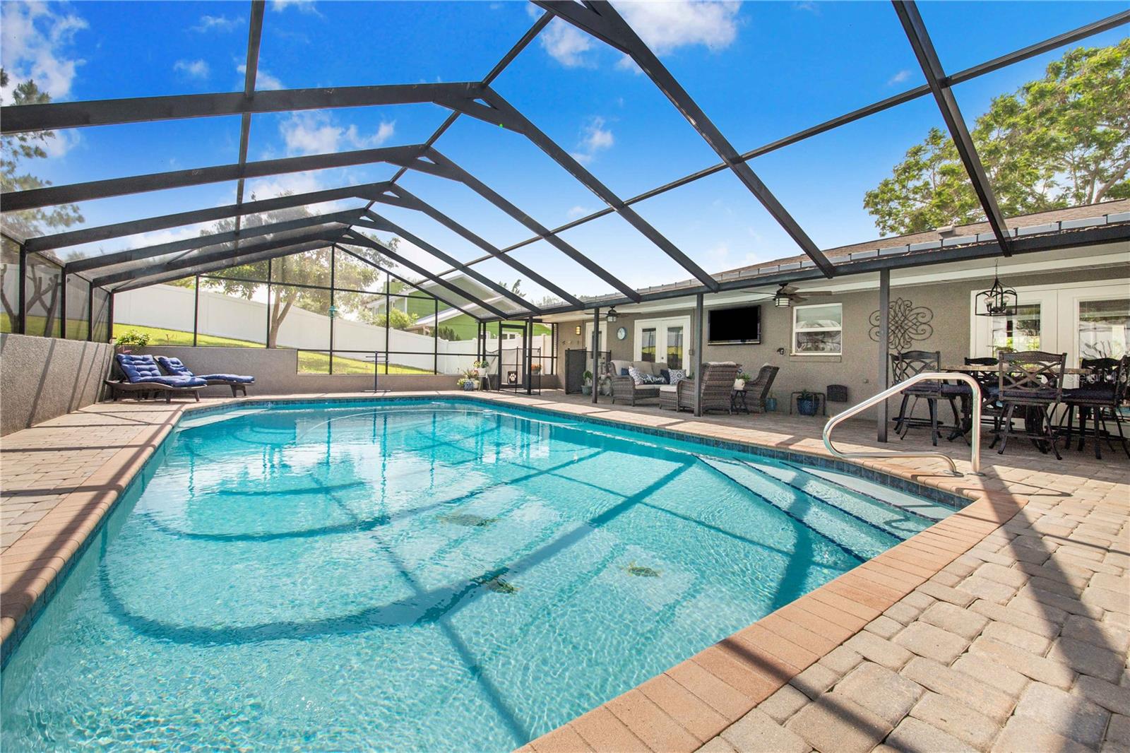 Image 49 of 67 For 20 Brevard Drive Se