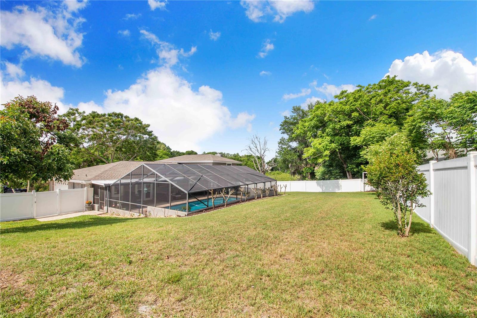 Image 59 of 67 For 20 Brevard Drive Se