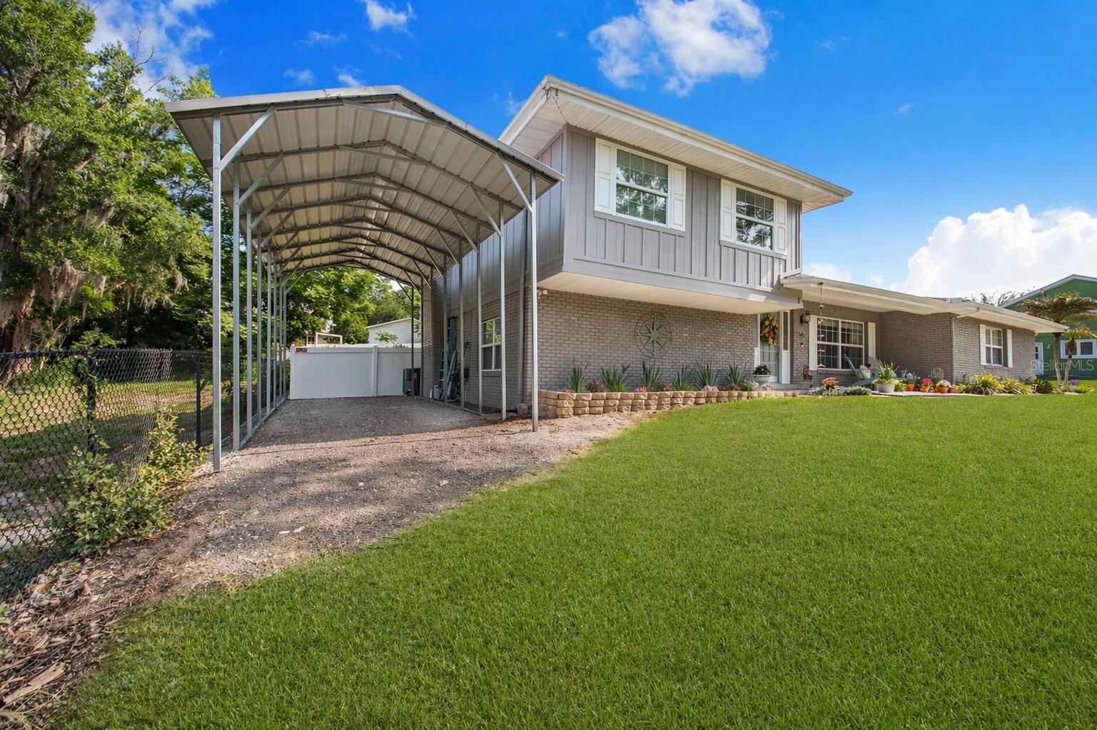 Image 6 of 67 For 20 Brevard Drive Se