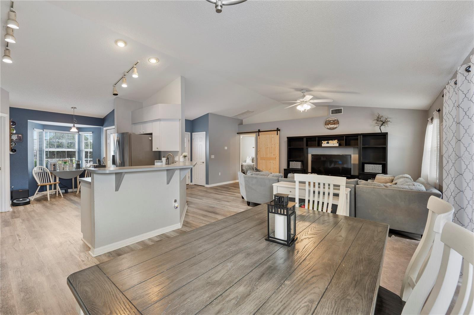 Image 10 of 30 For 3318 Merlot Drive