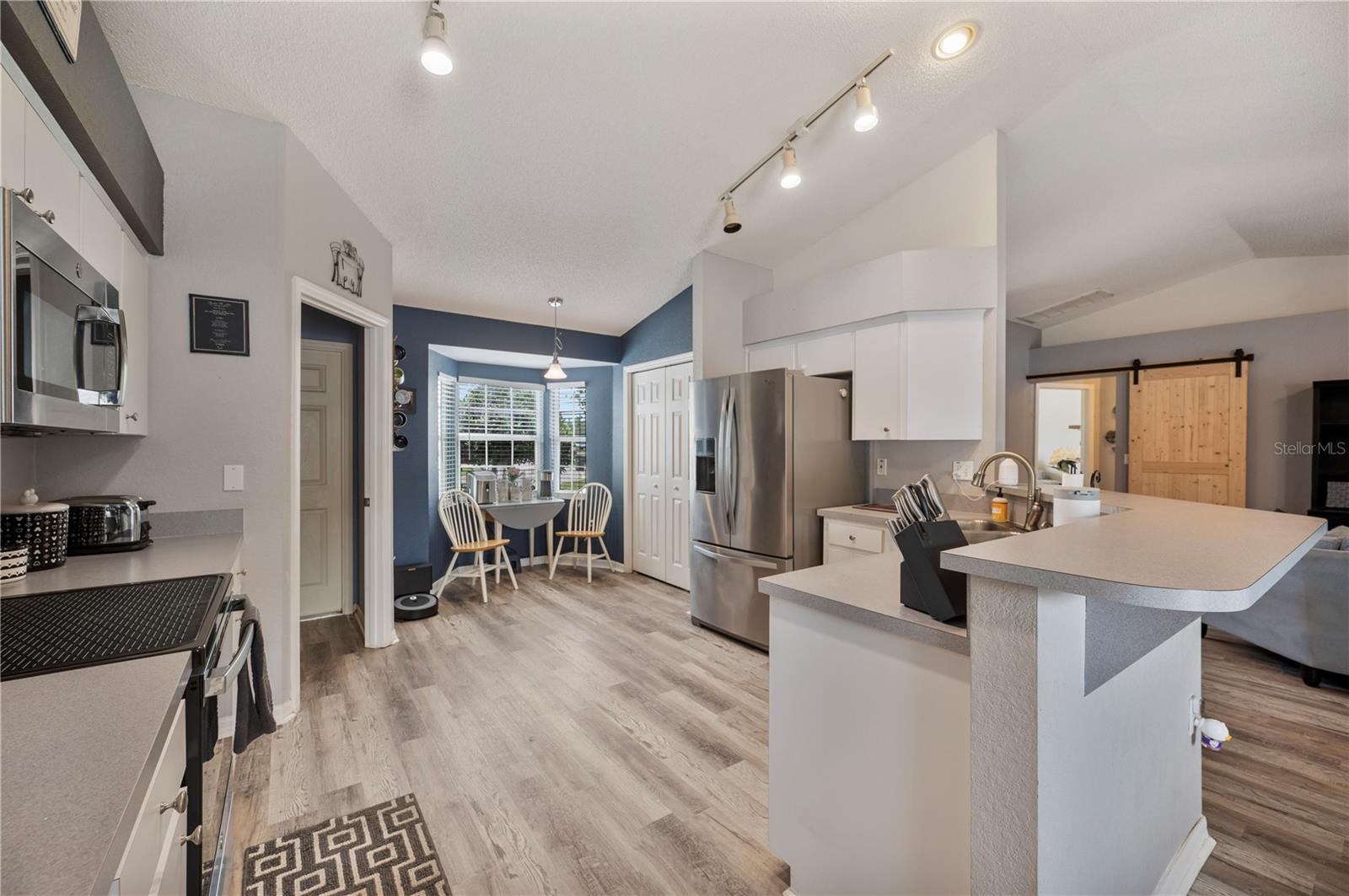 Image 14 of 30 For 3318 Merlot Drive