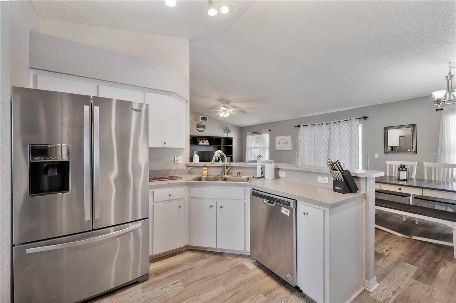 Image 15 of 30 For 3318 Merlot Drive