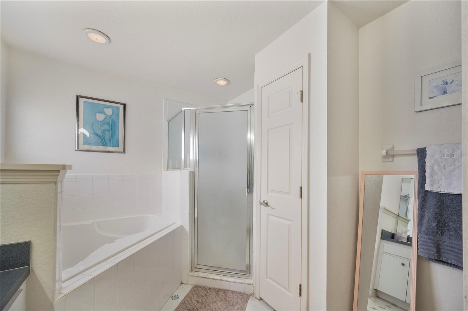 Image 19 of 30 For 3318 Merlot Drive