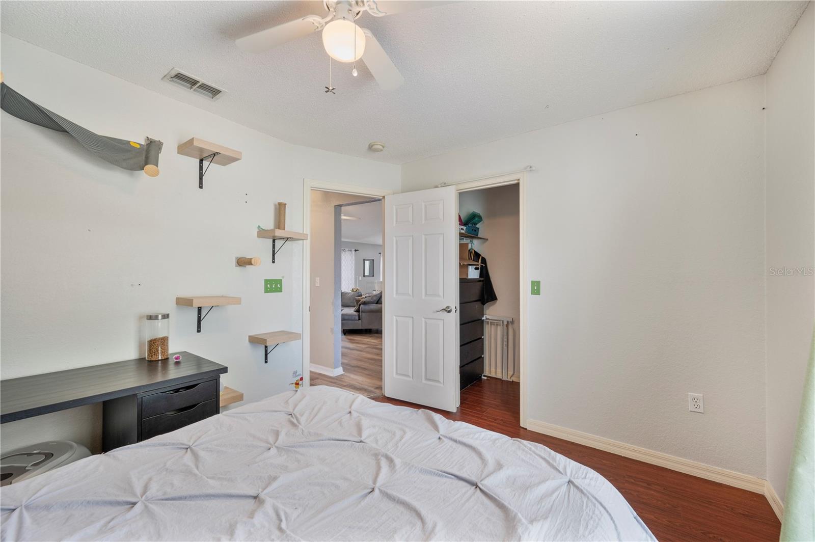 Image 24 of 30 For 3318 Merlot Drive