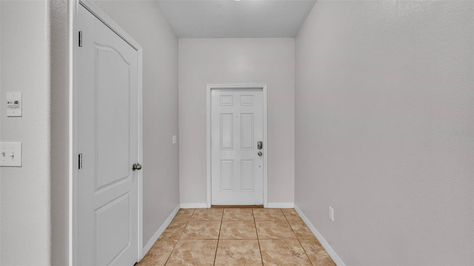 Image 3 of 30 For 2622 Lantern Hill Avenue