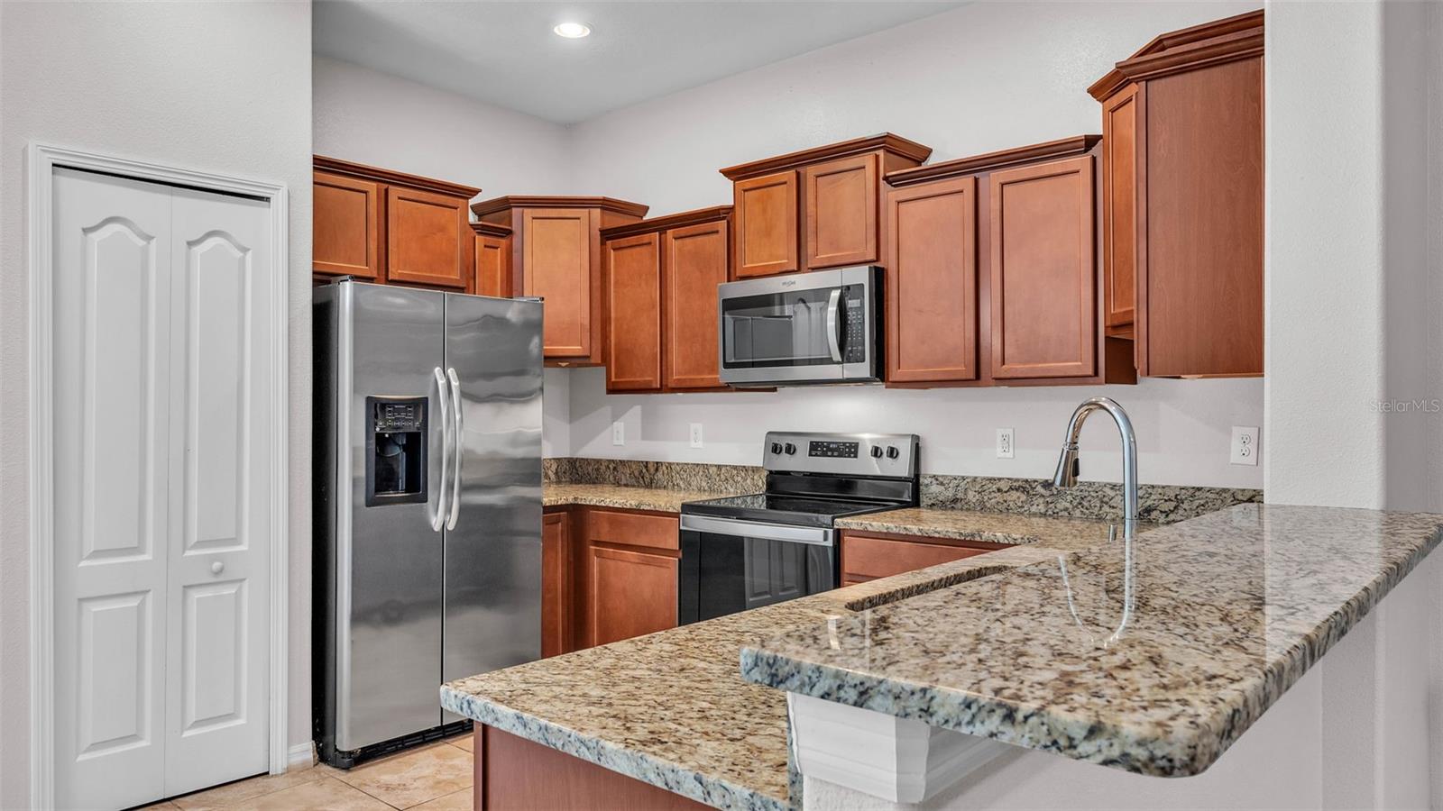 Image 7 of 30 For 2622 Lantern Hill Avenue