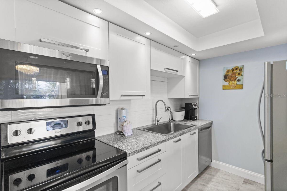 Image 11 of 25 For 50 Gulf Boulevard 206