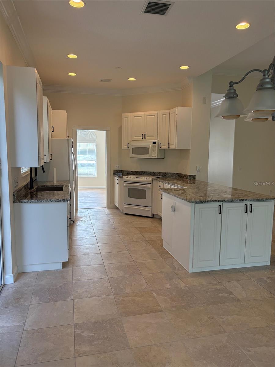 Image 3 of 27 For 11826 Gennaro Lane