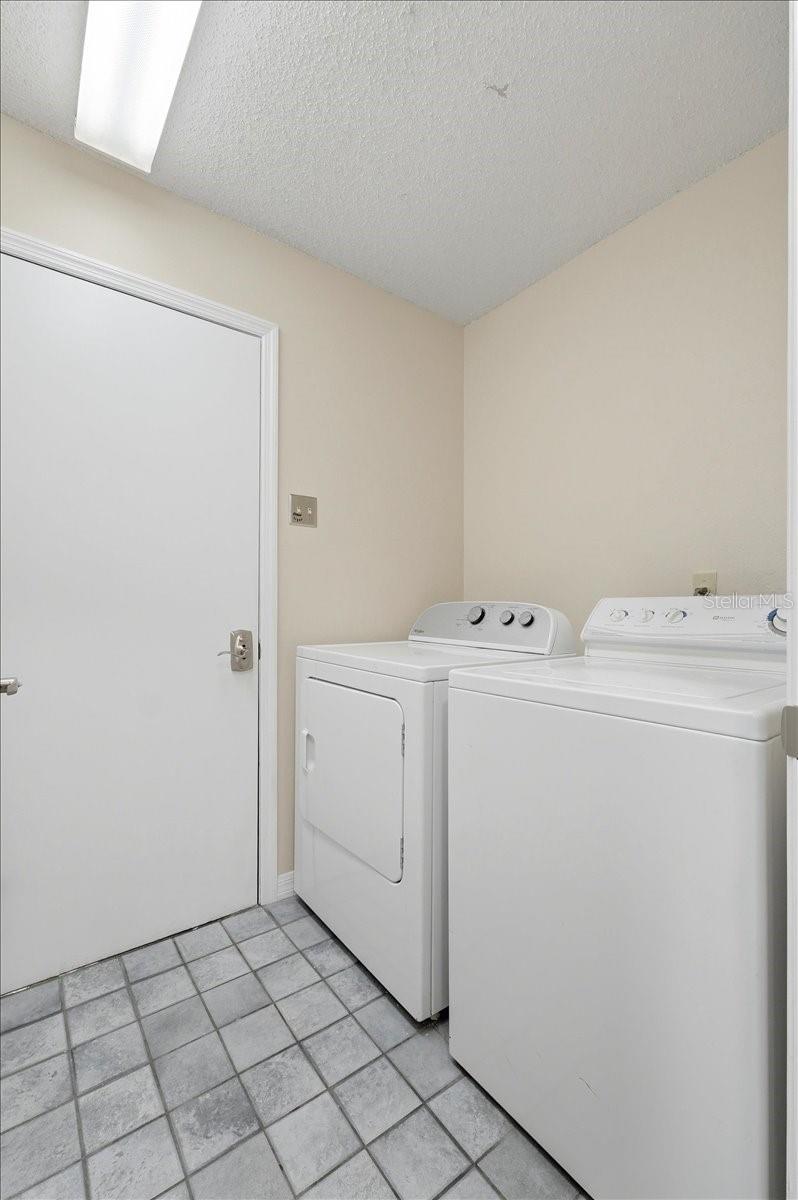 Image 38 of 55 For 2800 Hammock Drive