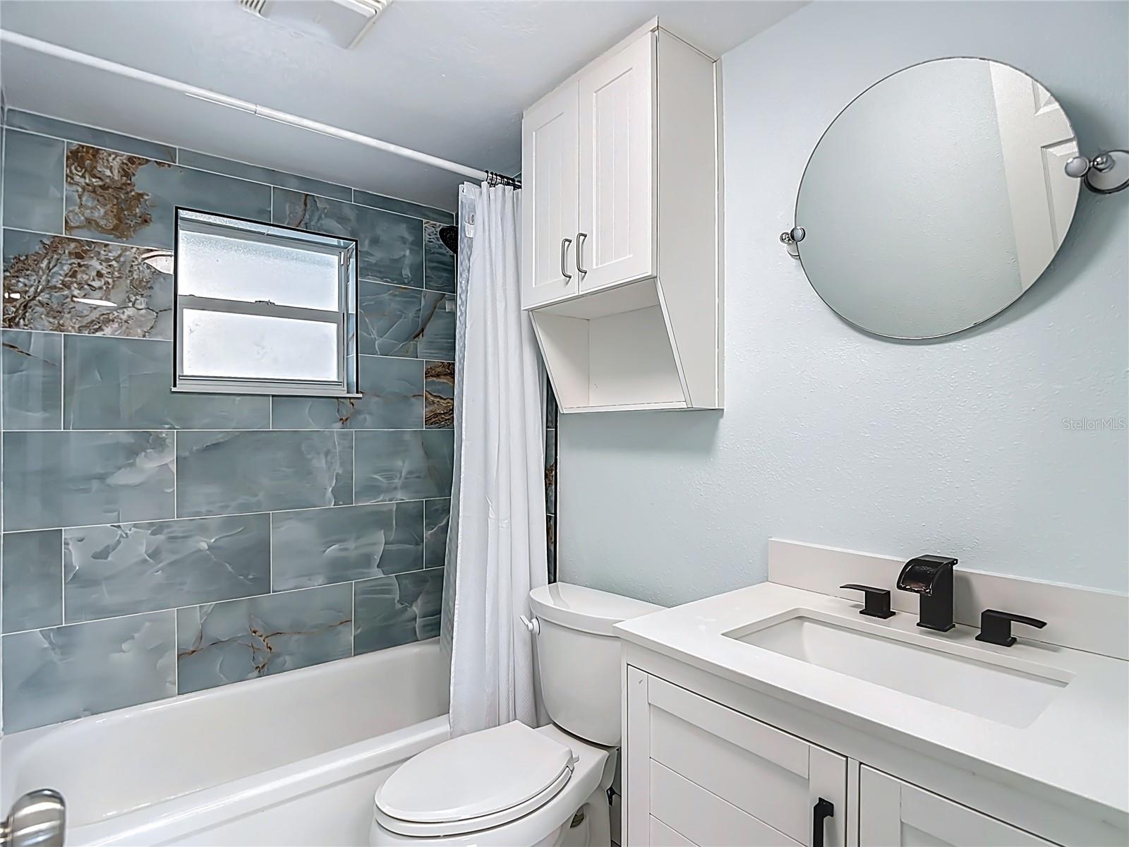 Image 34 of 58 For 4848 Shell Stream Boulevard