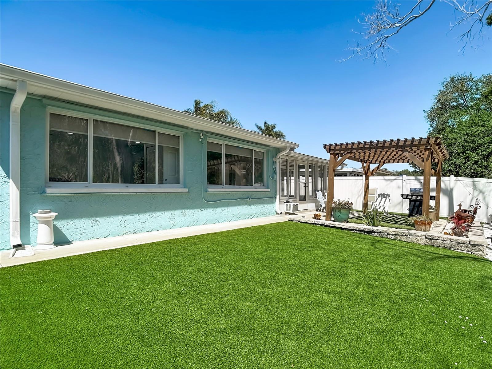 Image 43 of 58 For 4848 Shell Stream Boulevard