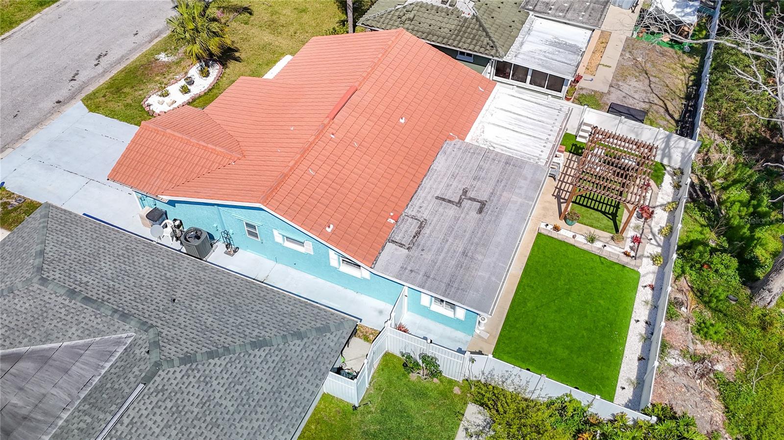 Image 45 of 58 For 4848 Shell Stream Boulevard