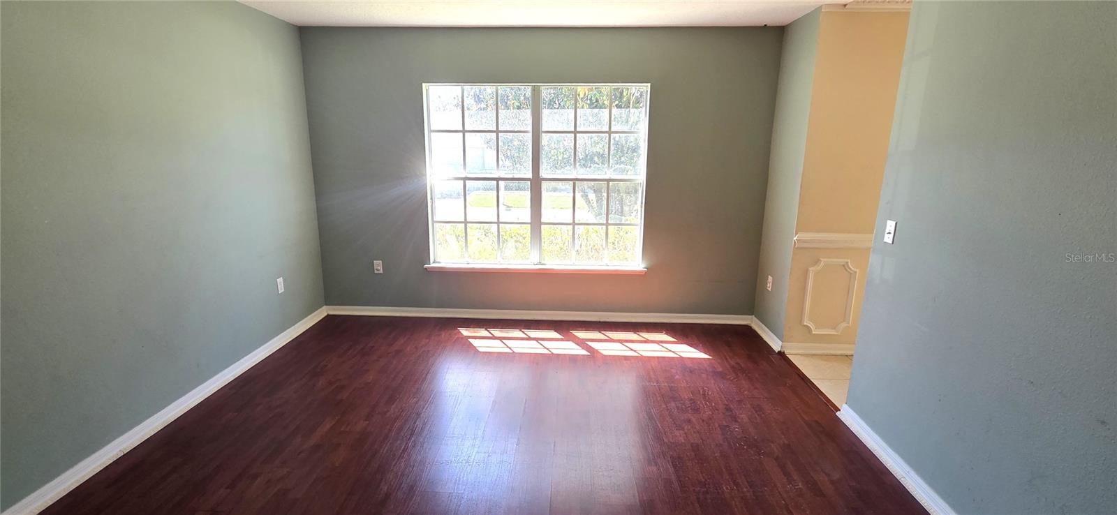 Listing photo id 9 for 6082 Sunset Vista Drive