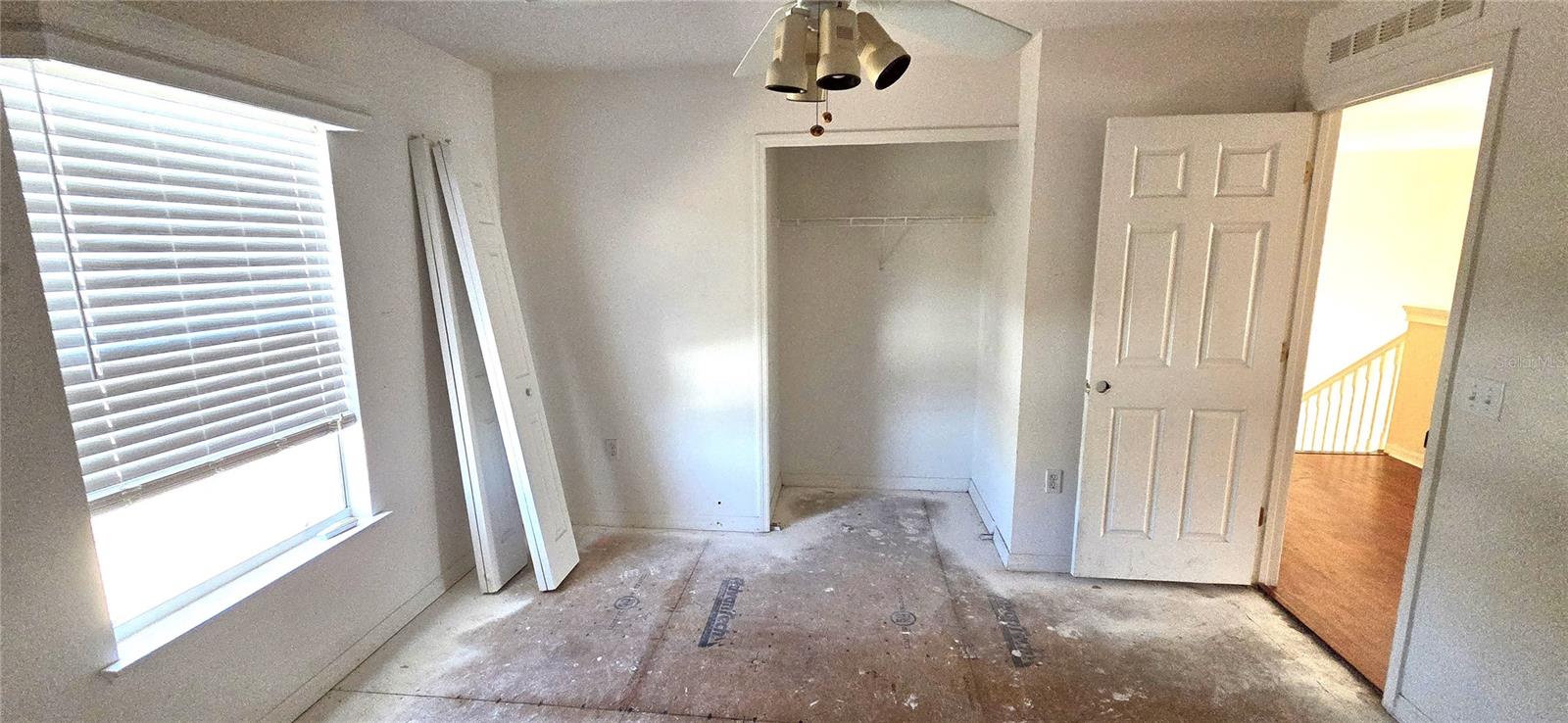 Listing photo id 38 for 6082 Sunset Vista Drive