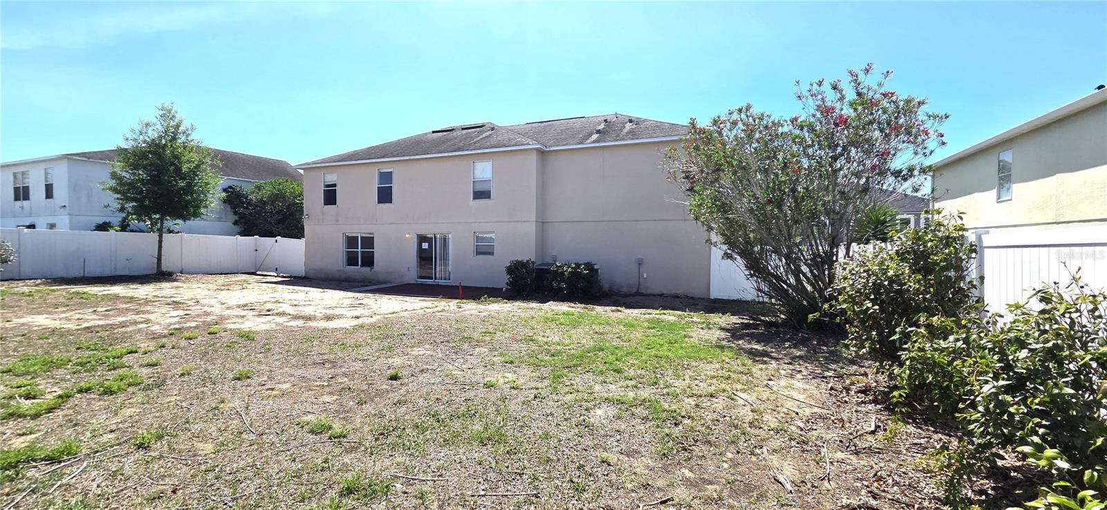 Listing photo id 48 for 6082 Sunset Vista Drive
