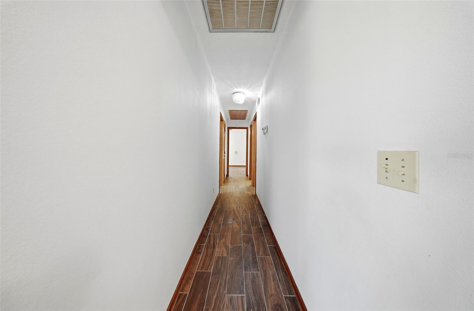 Image 16 of 44 For 410 Ramona Avenue