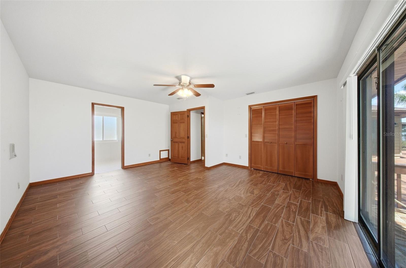 Image 18 of 44 For 410 Ramona Avenue