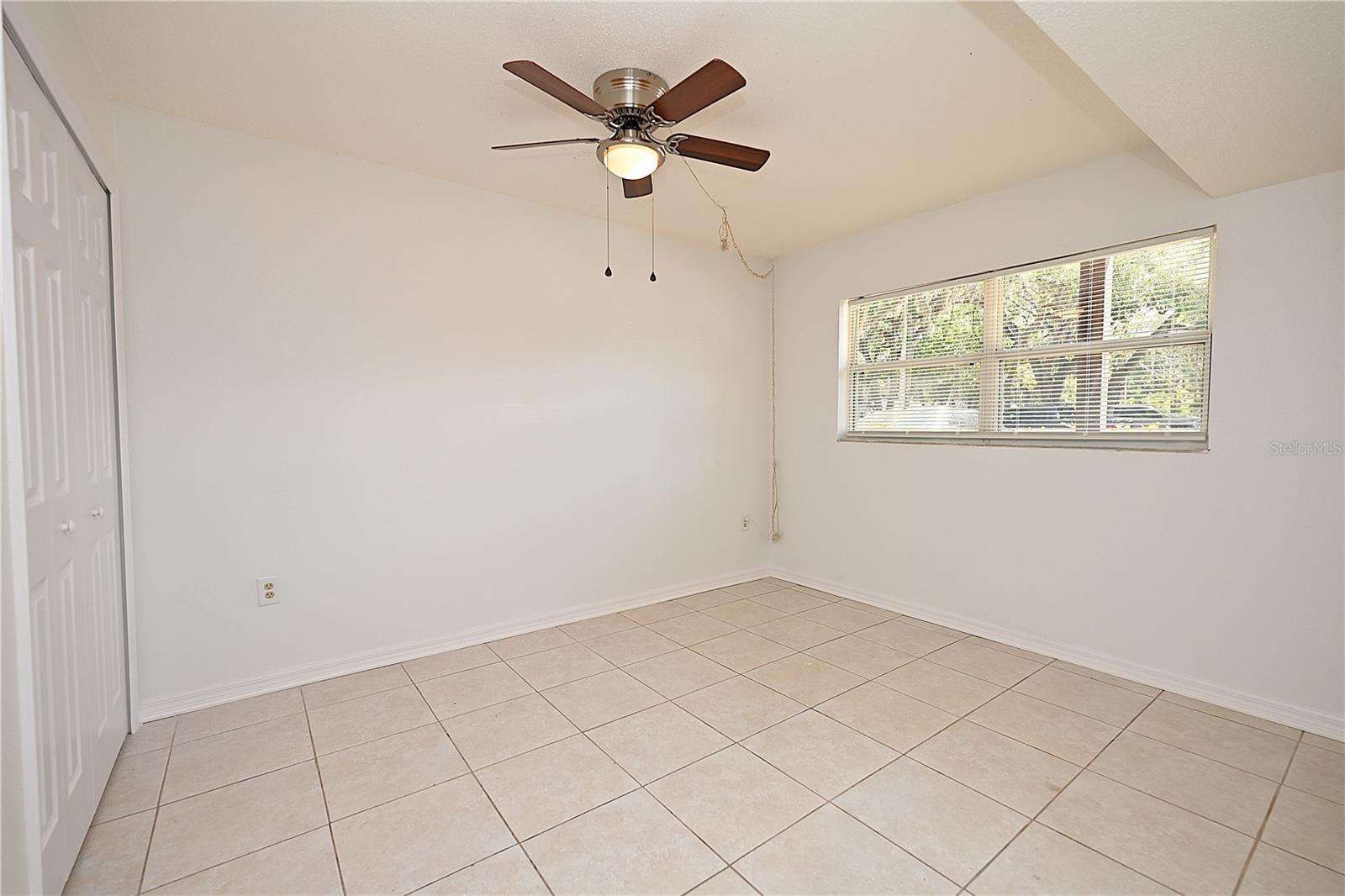 Image 22 of 28 For 141 Fernery Road D1