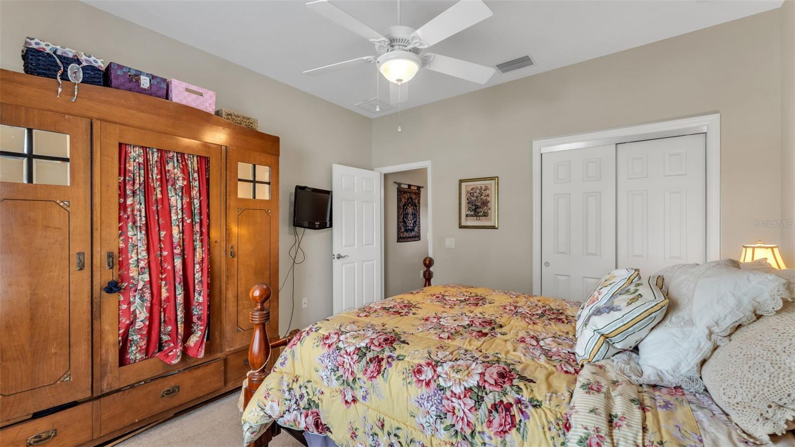 Image 27 of 50 For 3940 Sunnywood Circle