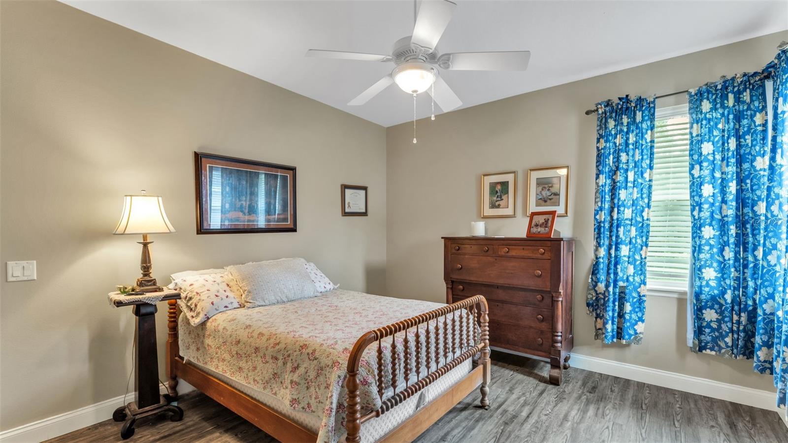 Image 29 of 50 For 3940 Sunnywood Circle