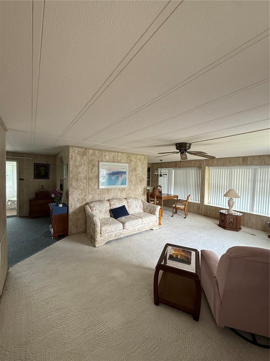 Image 13 of 26 For 2055 Floral Avenue 175