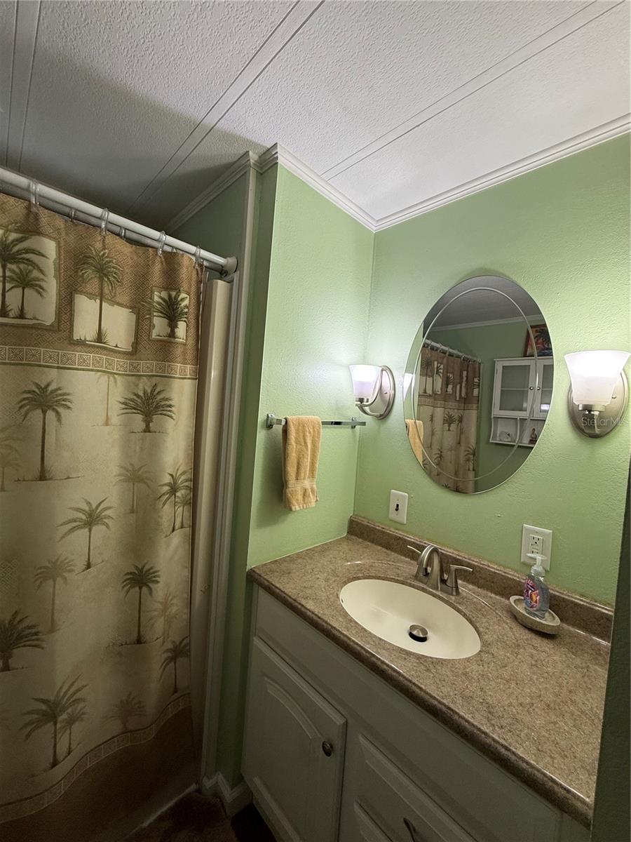 Image 21 of 26 For 2055 Floral Avenue 175