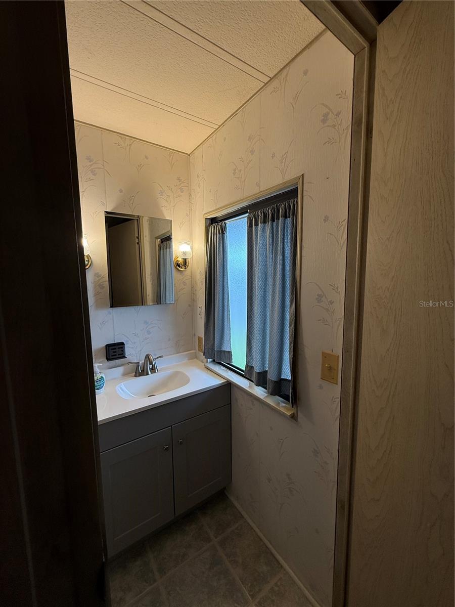 Image 25 of 26 For 2055 Floral Avenue 175