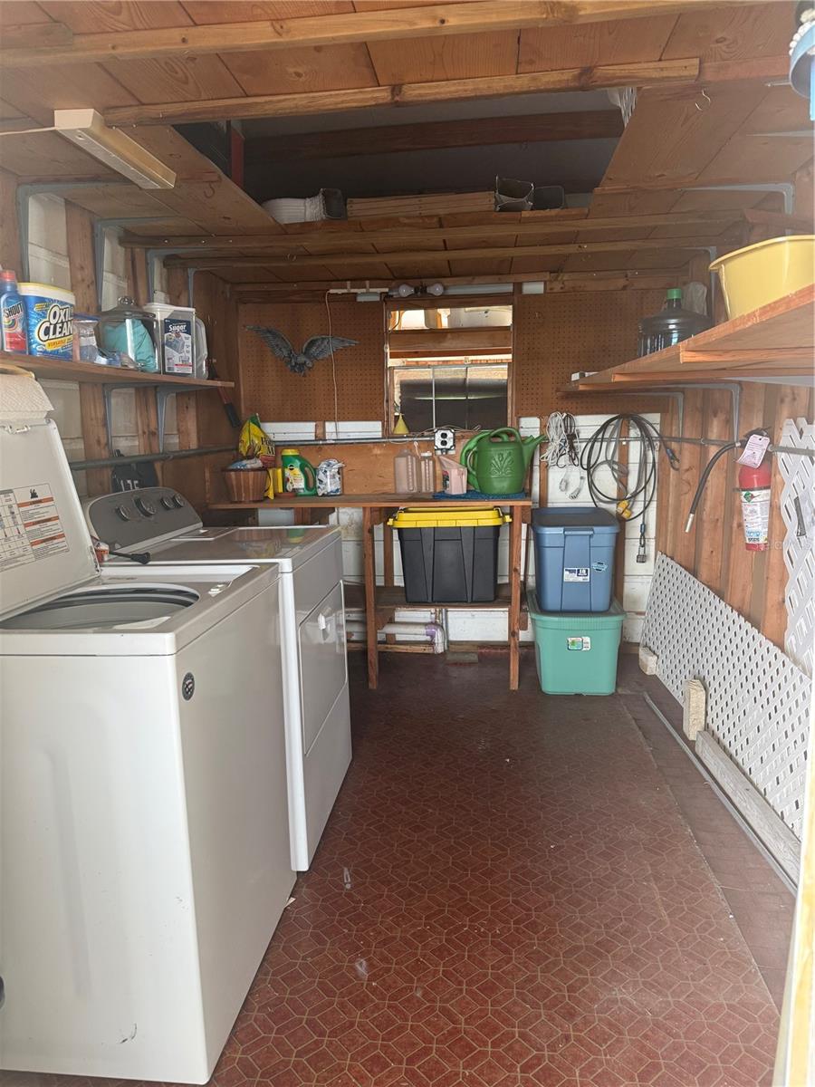 Image 5 of 26 For 2055 Floral Avenue 175