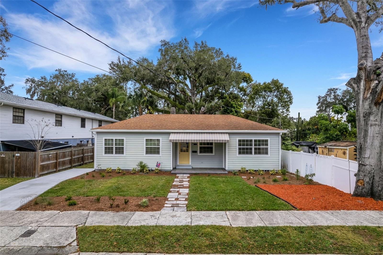 Image 29 of 29 For 934 Vistabula Street
