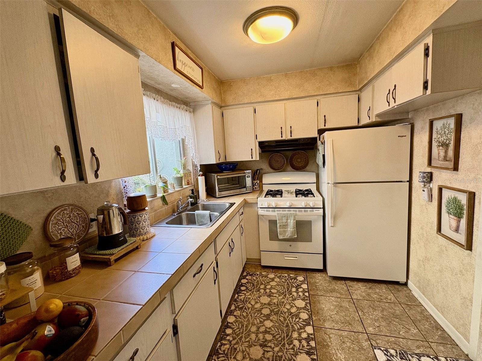 Image 18 of 39 For 277 Mariposa