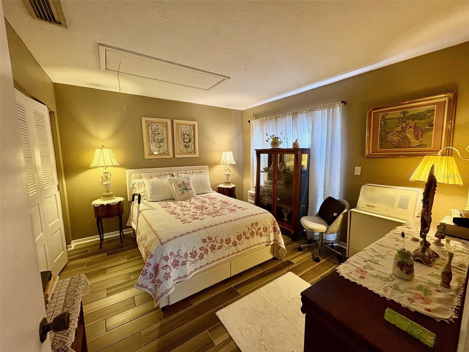 Image 23 of 39 For 277 Mariposa