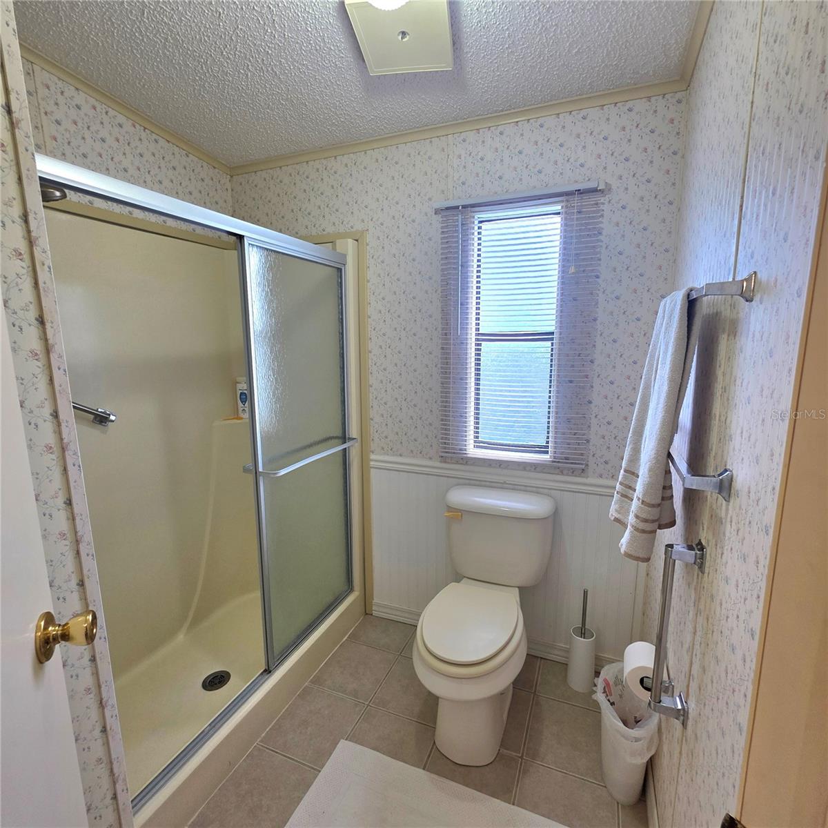 Image 11 of 43 For 6114 Grand Oaks Drive Se