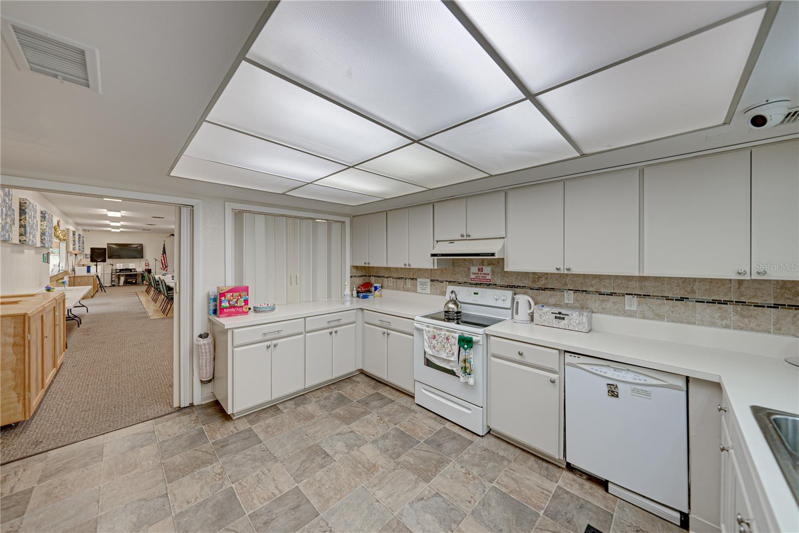 Image 33 of 43 For 6114 Grand Oaks Drive Se