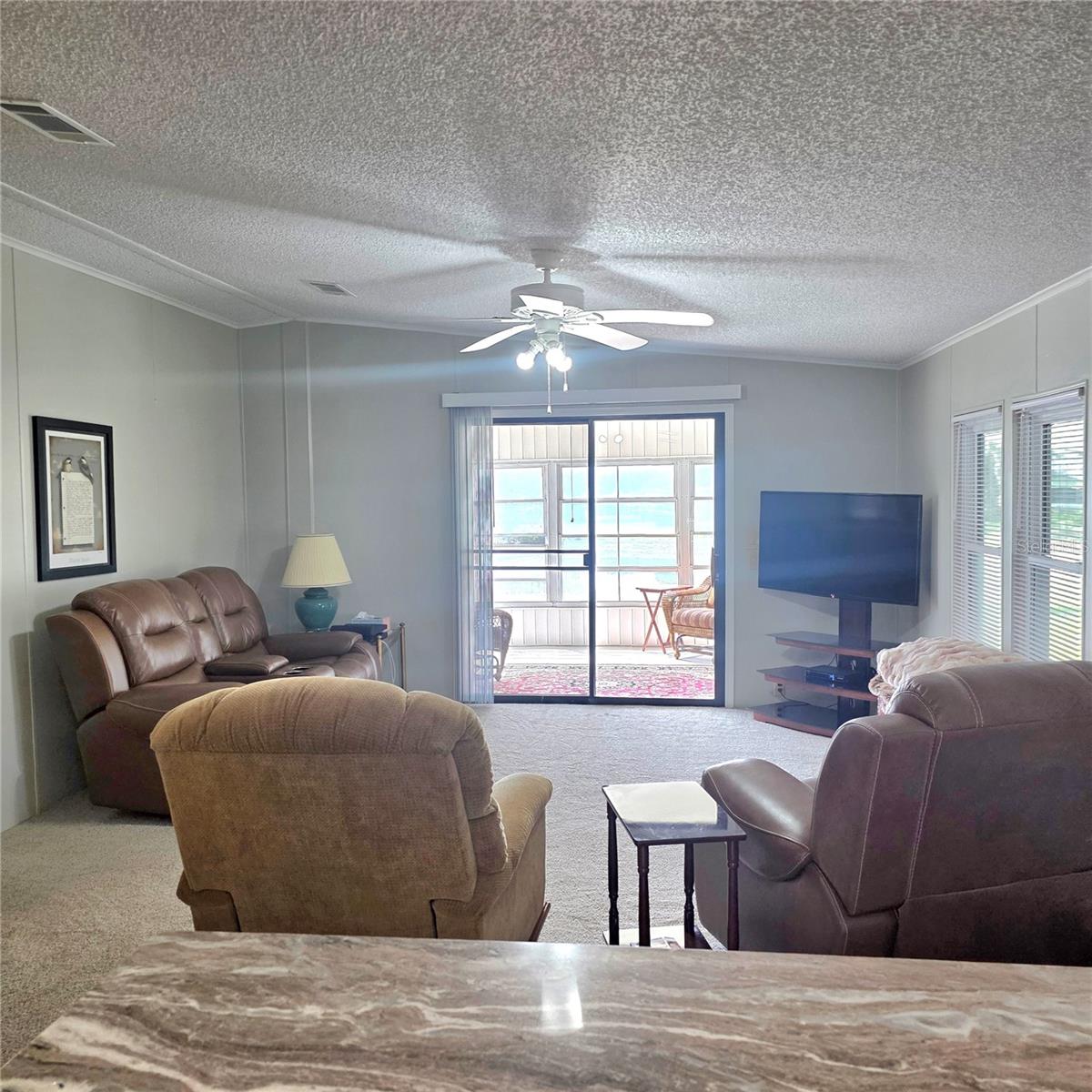 Image 7 of 43 For 6114 Grand Oaks Drive Se