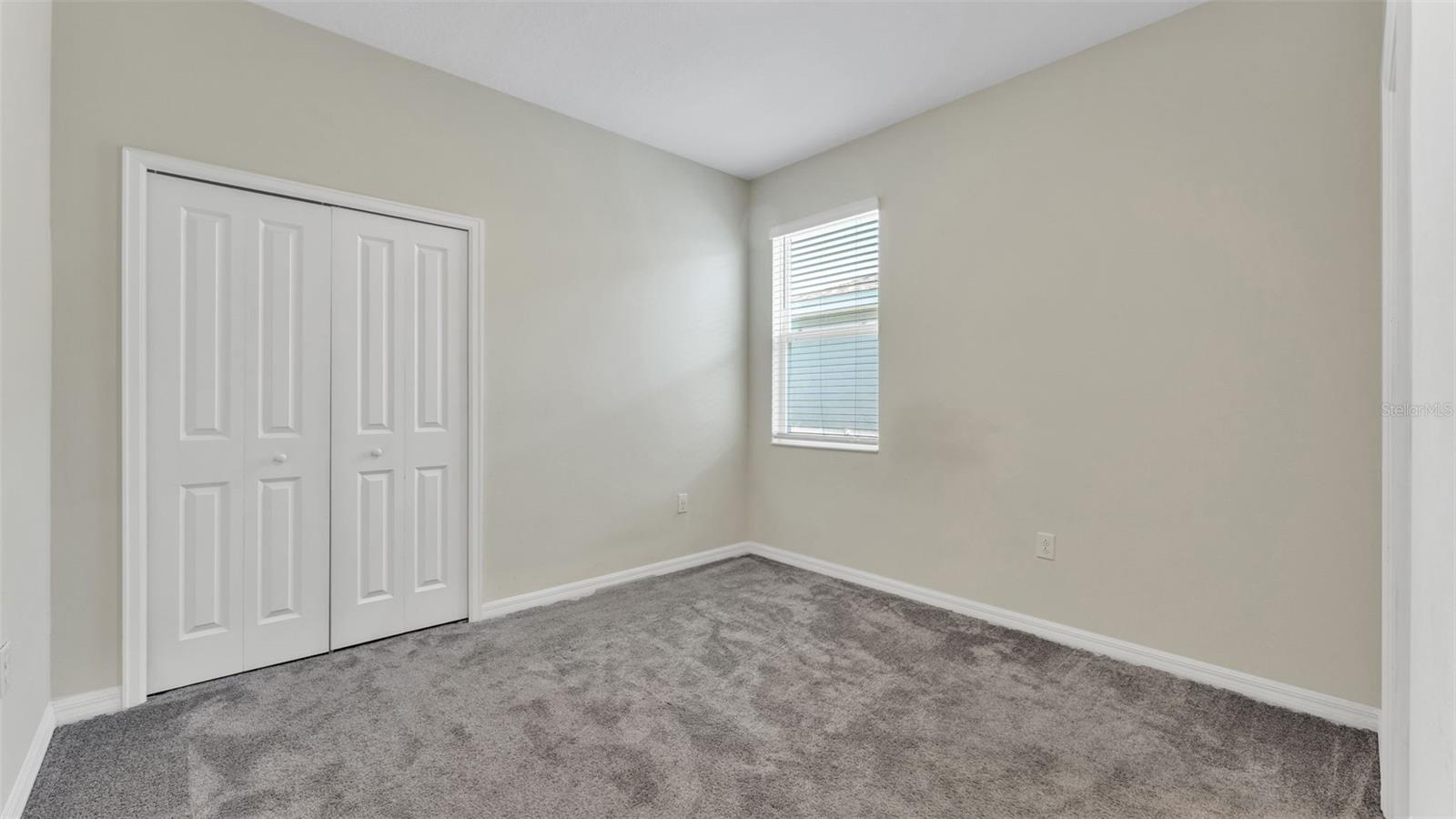 Image 16 of 45 For 163 Pershing Street