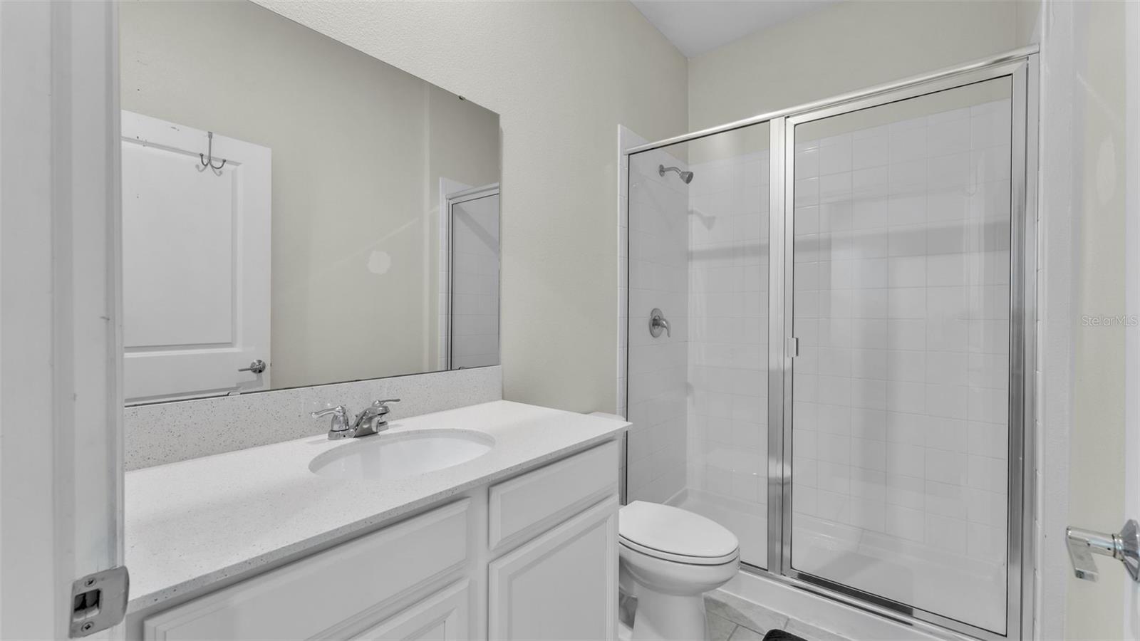 Image 18 of 45 For 163 Pershing Street