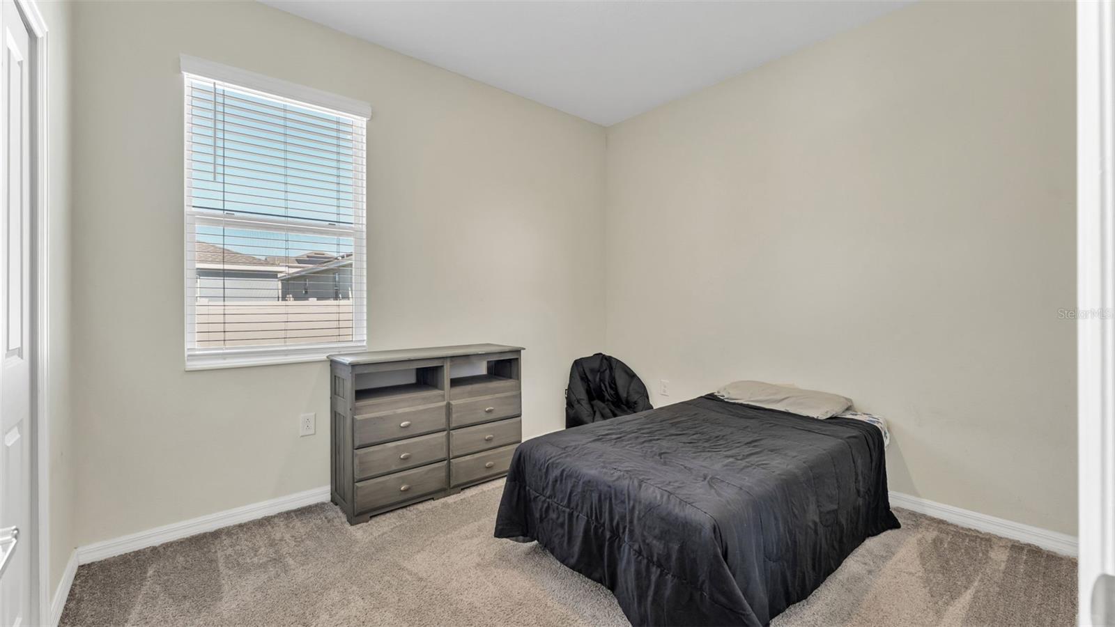 Image 31 of 45 For 163 Pershing Street