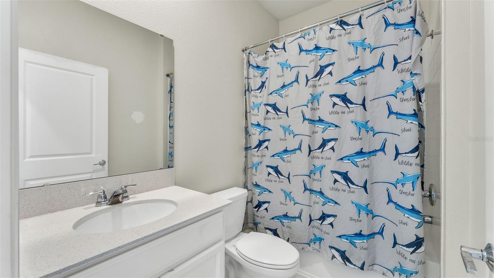 Image 33 of 45 For 163 Pershing Street