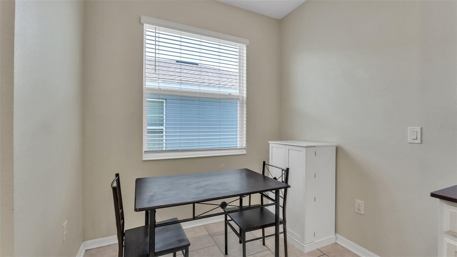 Image 6 of 45 For 163 Pershing Street