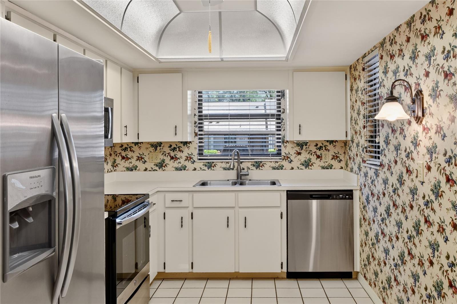 Image 15 of 49 For 2025 Sylvester Road H3