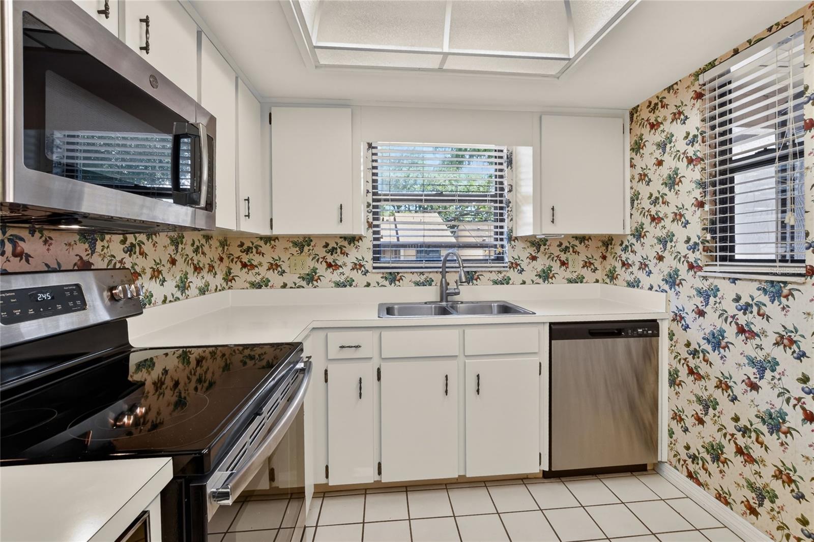 Image 17 of 49 For 2025 Sylvester Road H3