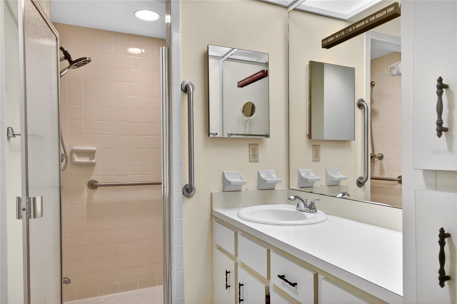 Image 24 of 49 For 2025 Sylvester Road H3