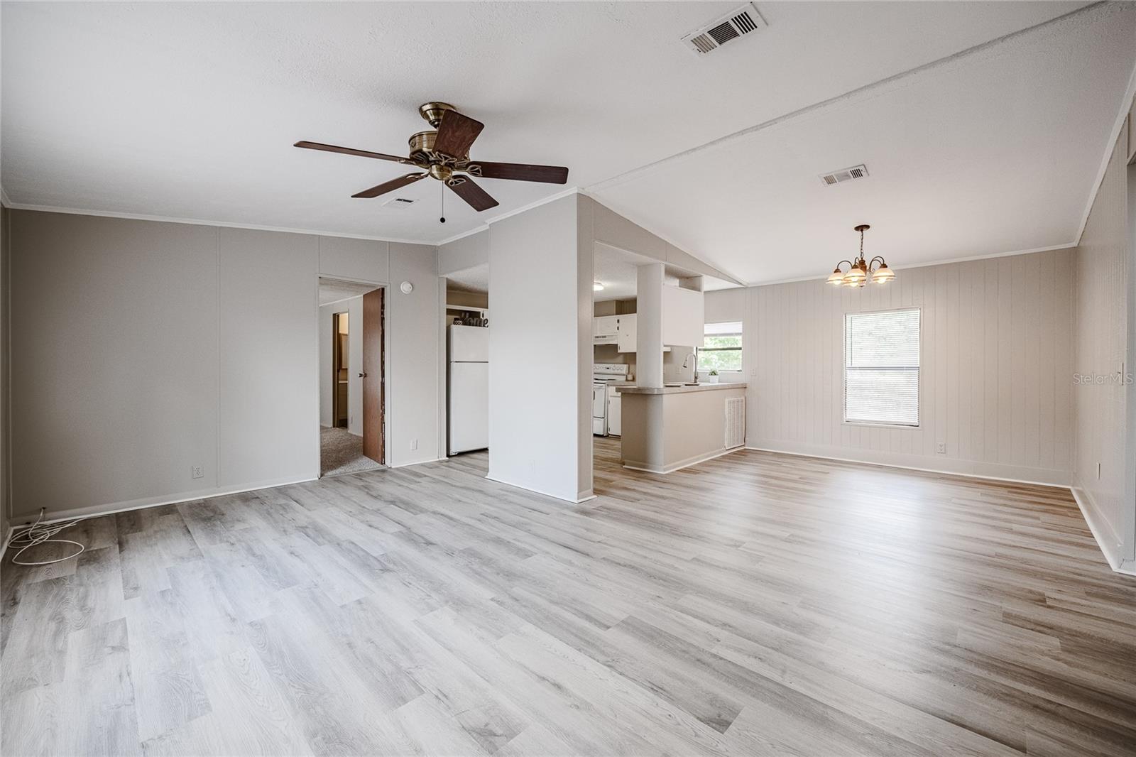 Image 11 of 36 For 5106 Meadow Grove Trail