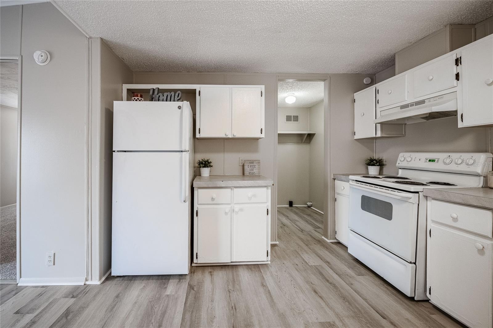 Image 15 of 36 For 5106 Meadow Grove Trail