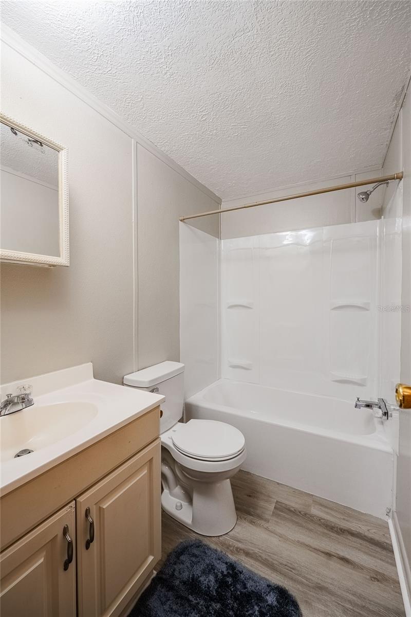 Image 25 of 36 For 5106 Meadow Grove Trail